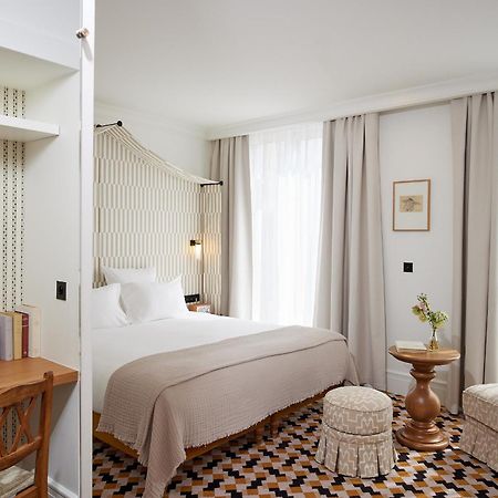 Hotel Noucha Paris Exterior photo