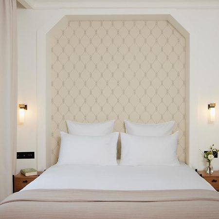 Hotel Noucha Paris Exterior photo