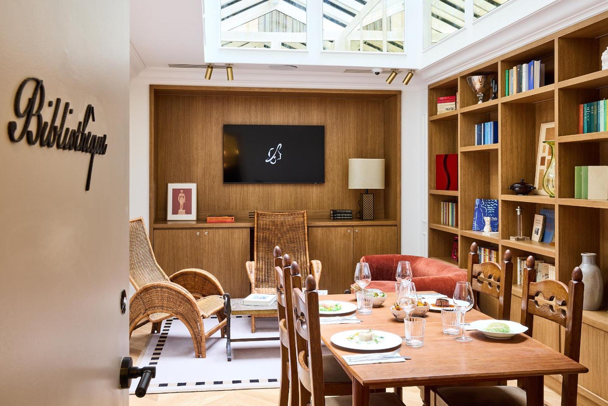 Hotel Noucha Paris Exterior photo